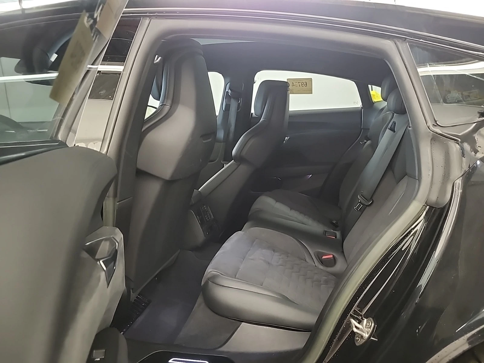 Audi E-Tron GT QUATTRO/CARFAX/����������� | Mobile.bg � ����������� 12