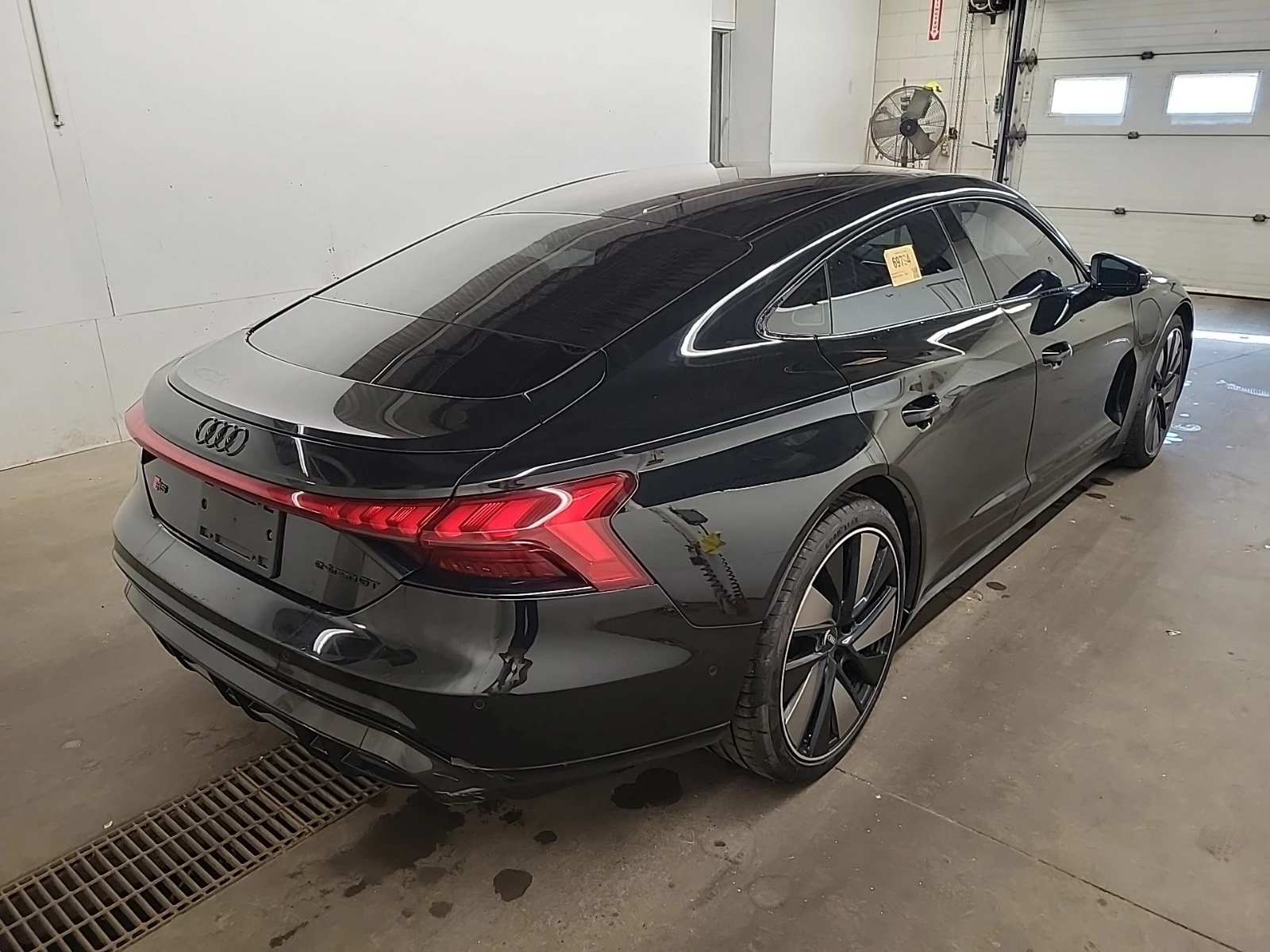 Audi E-Tron GT QUATTRO/CARFAX/����������� | Mobile.bg � ����������� 3