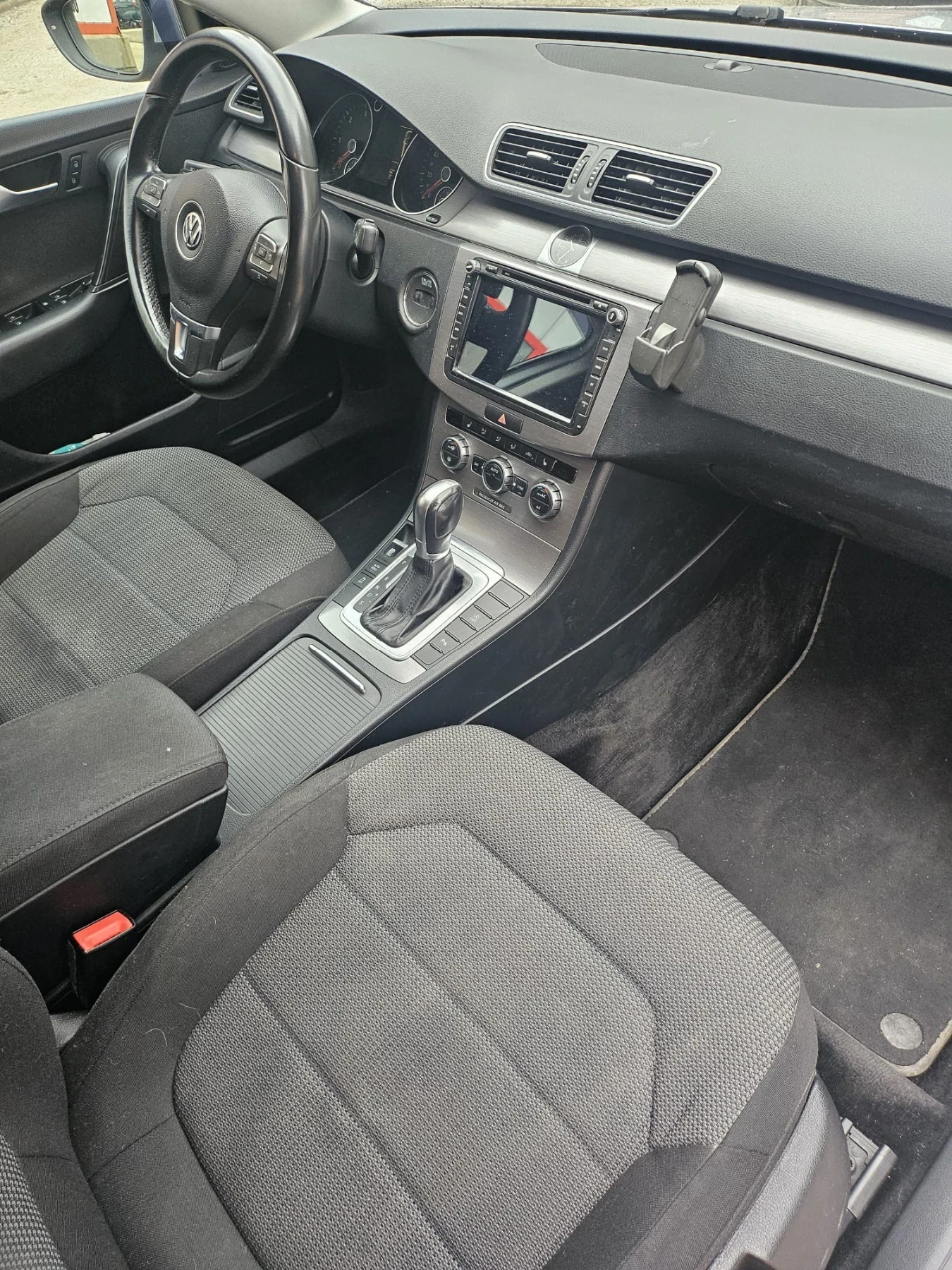 VW Passat, снимка 11 - Автомобили и джипове - 56167454