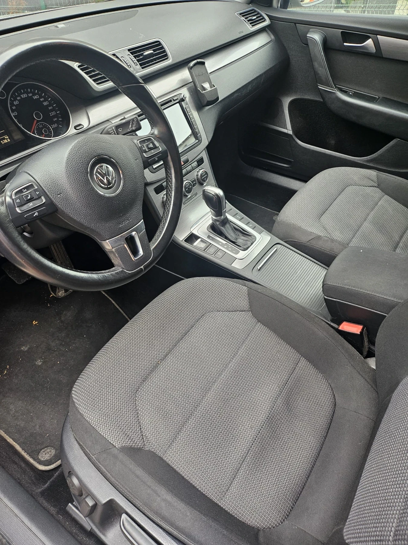 VW Passat, снимка 9 - Автомобили и джипове - 56167454