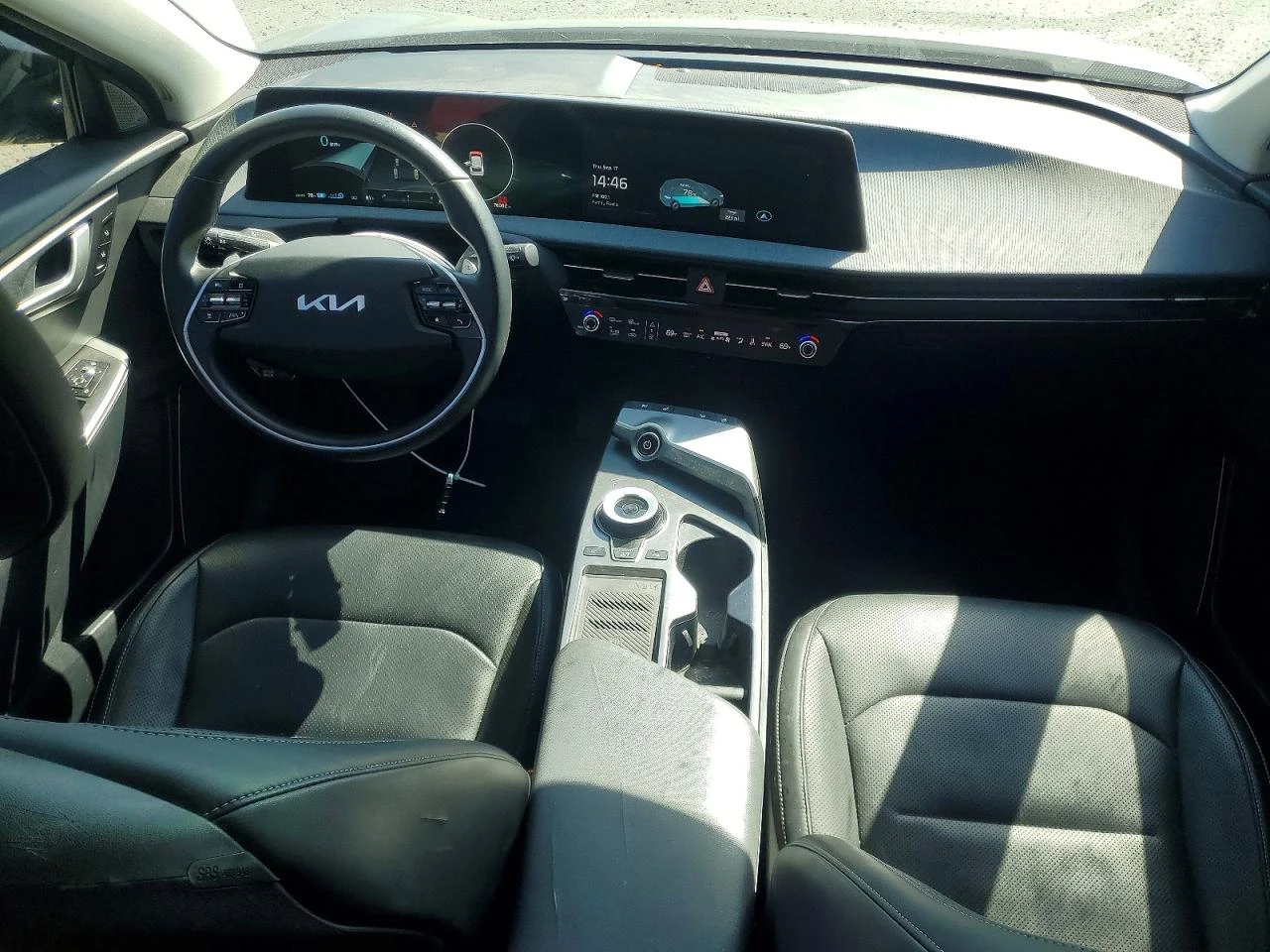 Kia EV6, снимка 8 - Автомобили и джипове - 56611467
