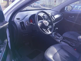 Kia Sportage 2.0/4Х4/Led/NAVI/Ксенон/Кожа/Автомат/Панорама, снимка 8