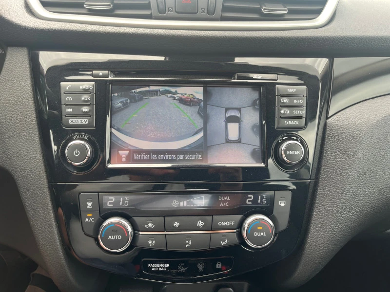 Nissan Qashqai 1.6 Camera.  Navi, снимка 12 - Автомобили и джипове - 46459731