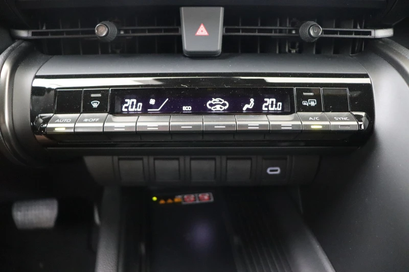 Toyota C-HR 1.8, снимка 8 - Автомобили и джипове - 51831195