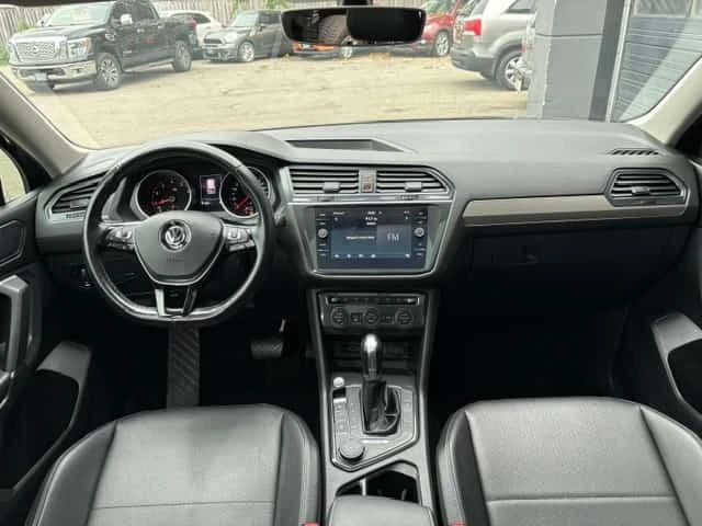 VW Tiguan Comfortline /CARFAX /ФИНАНСИРАНЕ, снимка 10 - Автомобили и джипове - 56186108