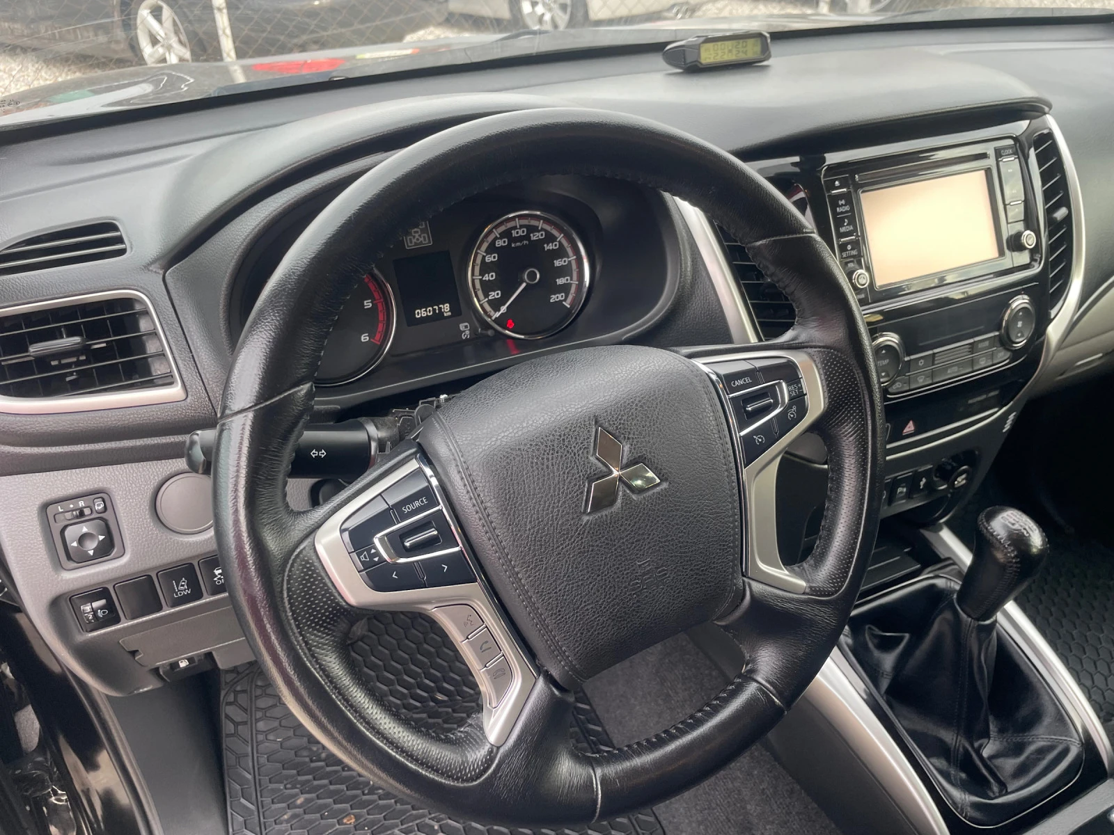 Mitsubishi L200 2400 DID. 60000хил км - изображение 7