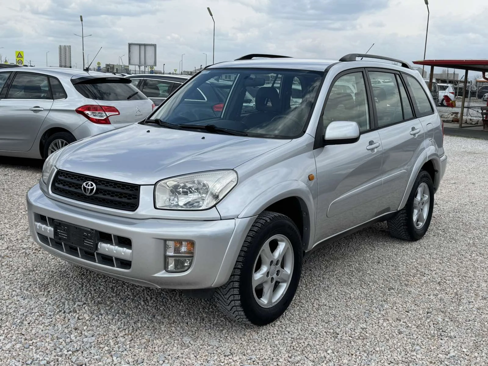 Toyota Rav4 2.0i 4x4 | Mobile.bg — изображение 1