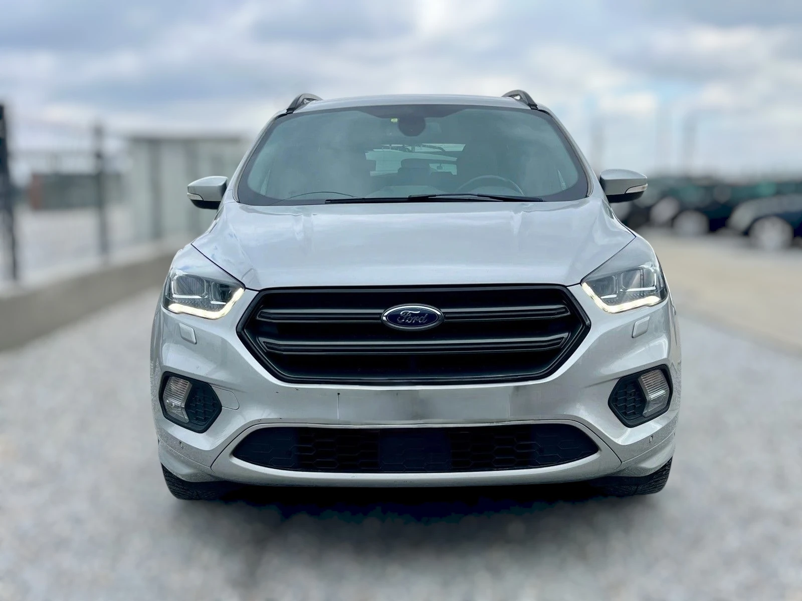 Ford Kuga ST LINE 4X4 - изображение 3