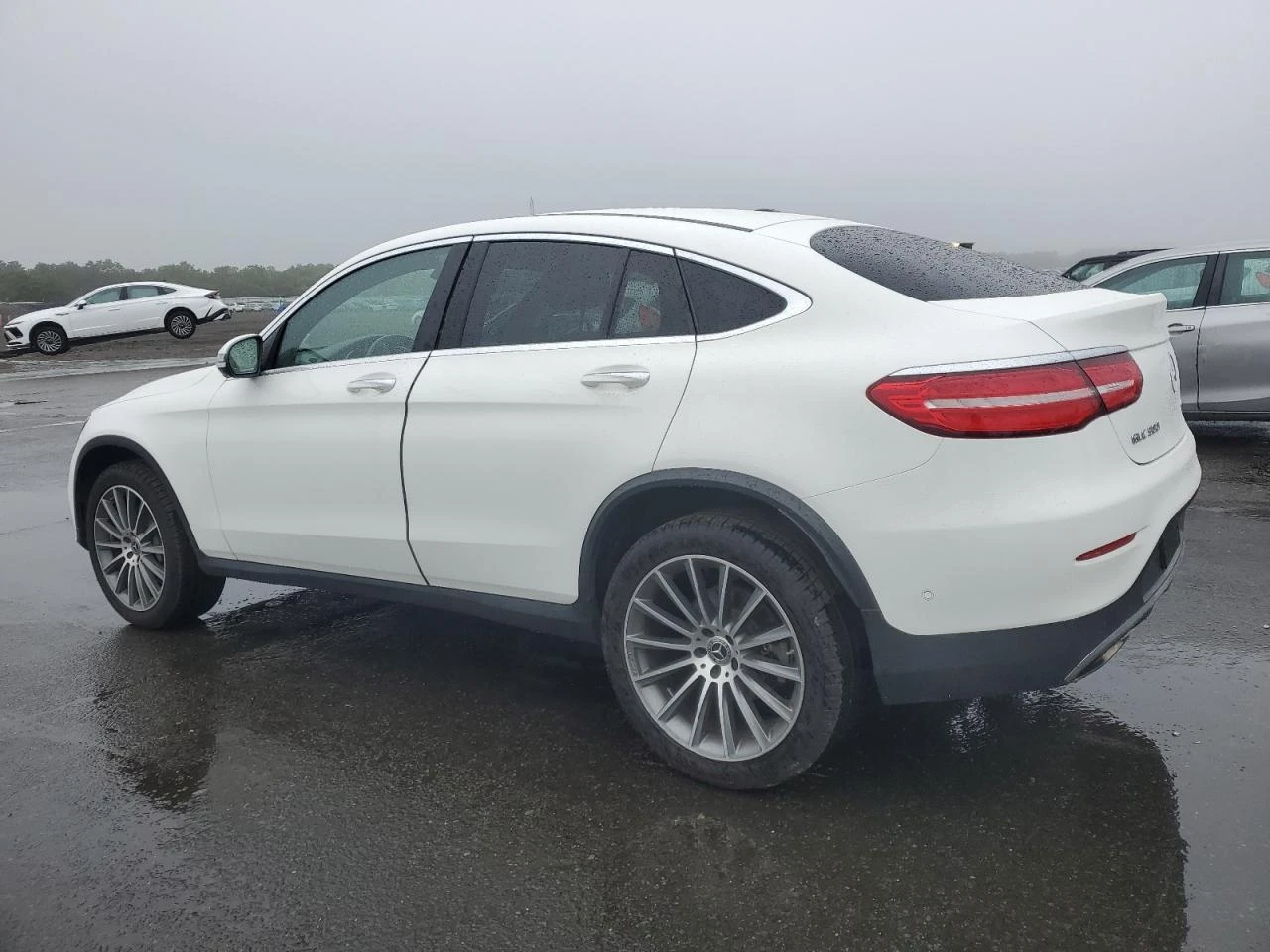 Mercedes-Benz GLC 300 COUPE/4MATIC/BURMESTER/ШИБЕДАХ/ВИДЕО НА МОТОРА - изображение 6