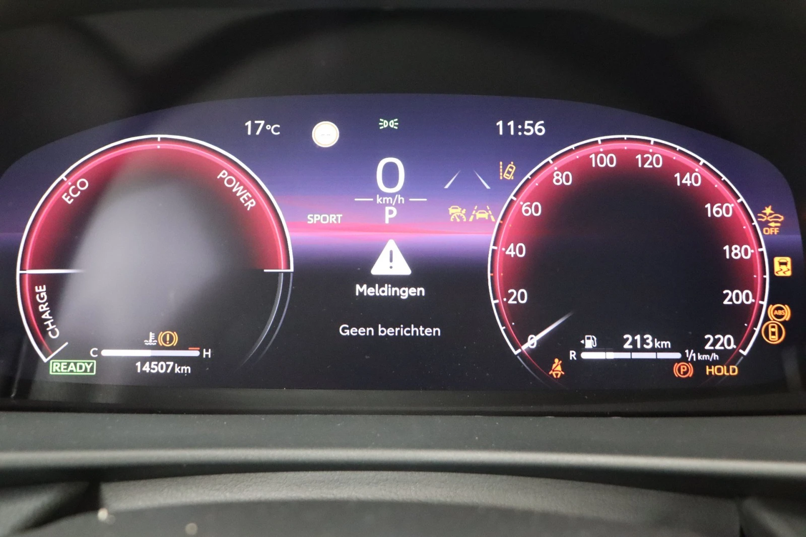Toyota C-HR 1.8 - изображение 10
