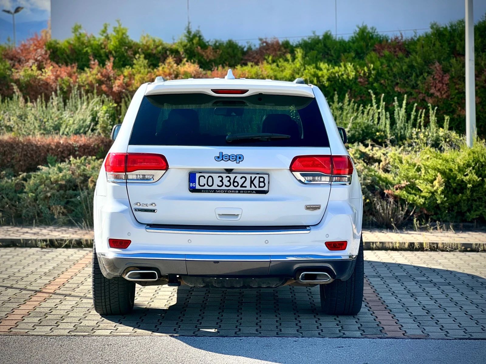 Jeep Grand cherokee 3.0CRDi-SUMMIT-обслужен-Лизинг през Уникредит  - изображение 7