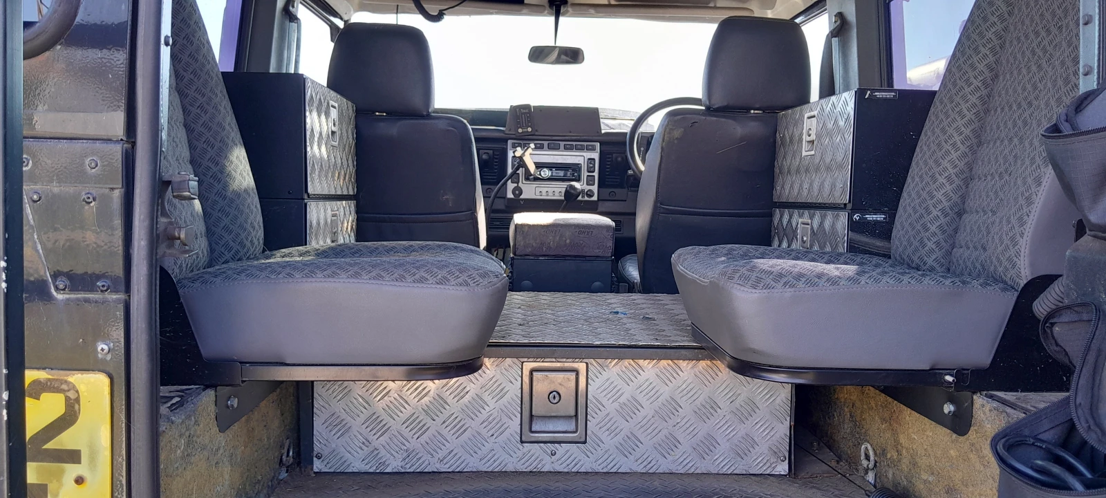 Land Rover Defender 2.5TD5 | Mobile.bg � ����������� 9