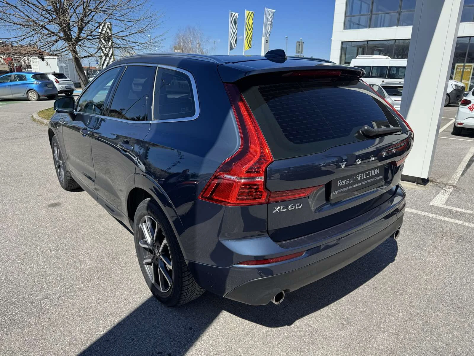 Volvo XC60 T8 TWIN ENGINE AWD, снимка 4 - Автомобили и джипове - 54136988