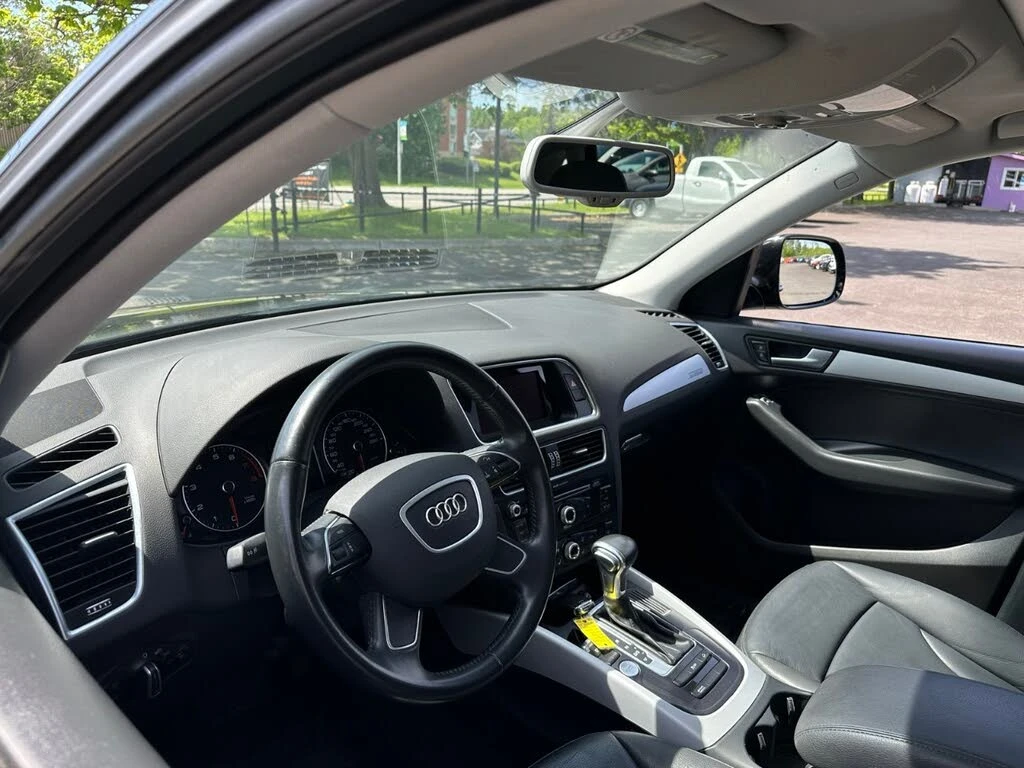 Audi Q5 quattro Komfort АвтоКредит  (ЦЕНА ДО БГ), снимка 5 - Автомобили и джипове - 54755940