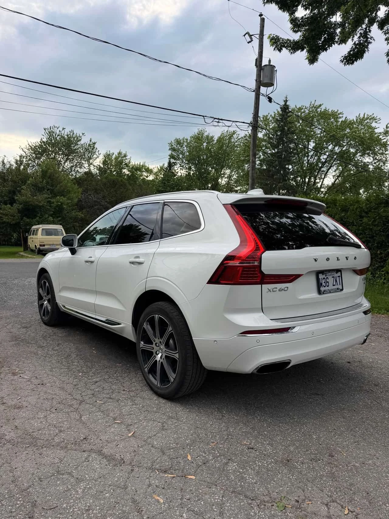 Volvo XC60 Inscription  CARFAX, снимка 4 - Автомобили и джипове - 55045780