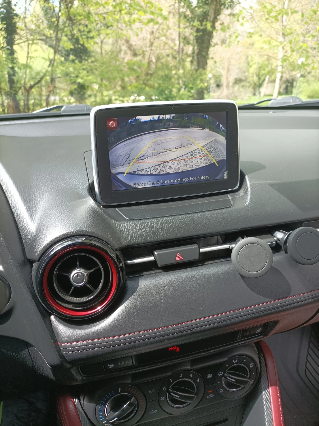 Mazda CX-3, снимка 9 - Автомобили и джипове - 55477068