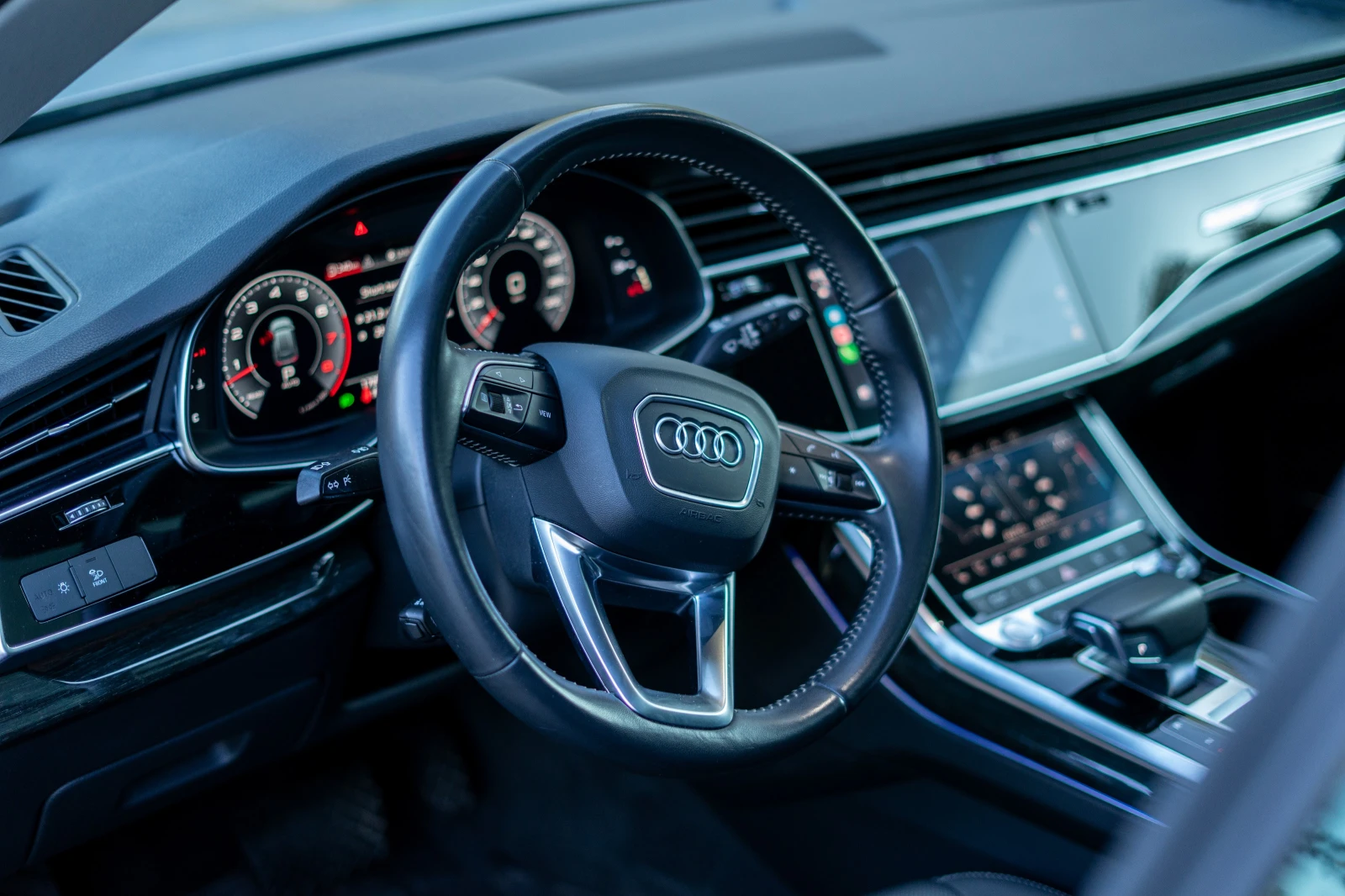 Audi Q8 55TFSI /S-LINE /QUATTRO/ PREMIUM PLUS МОЖЕ ЛИЗИНГ, снимка 11 - Автомобили и джипове - 56061753