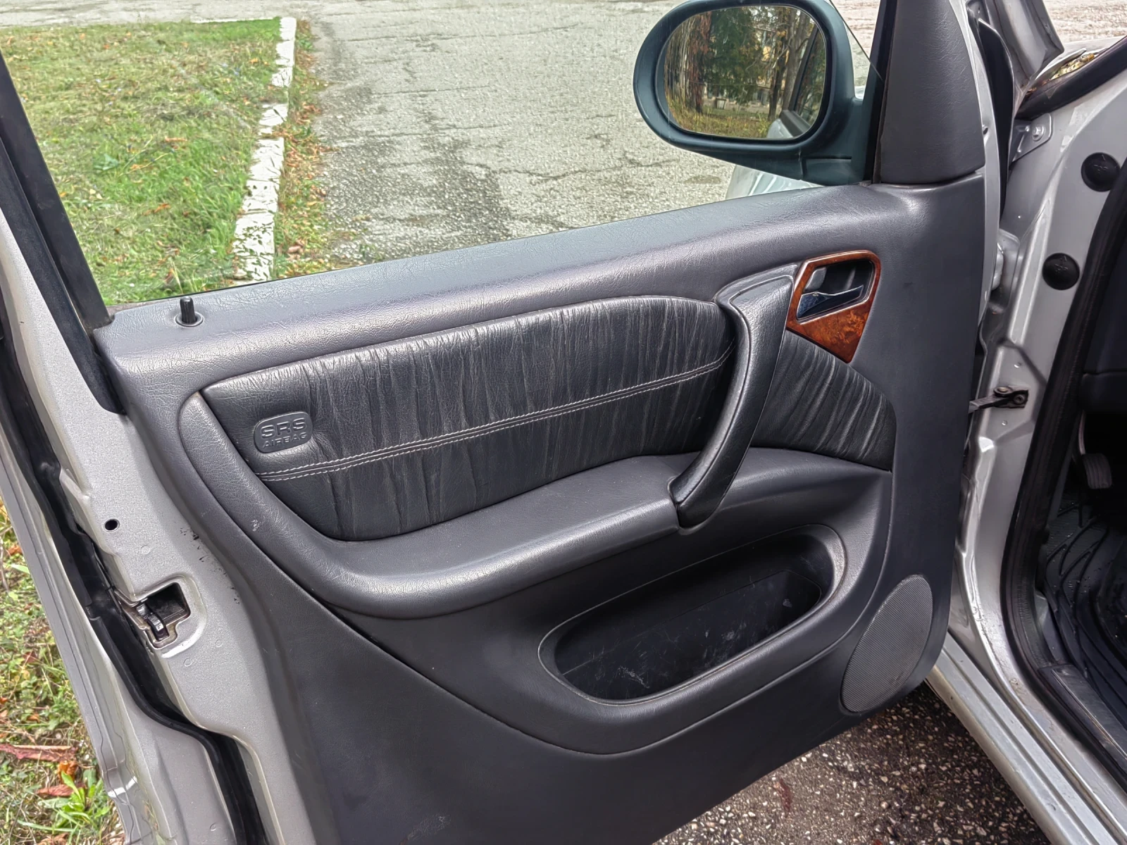 Mercedes-Benz ML 270, снимка 12 - Автомобили и джипове - 56746606