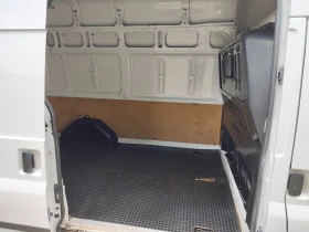 Ford Transit 2.2 TDCI КЛИМАТИК, снимка 10