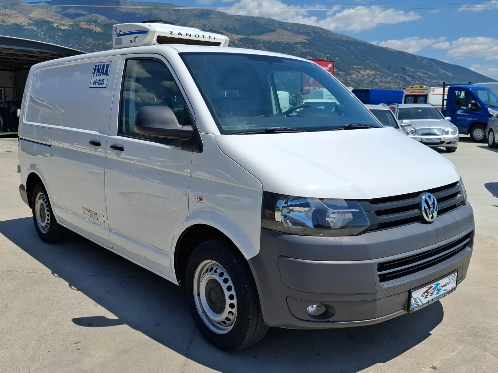 VW Transporter 2.0TDI/Euro5B/220V - изображение 4