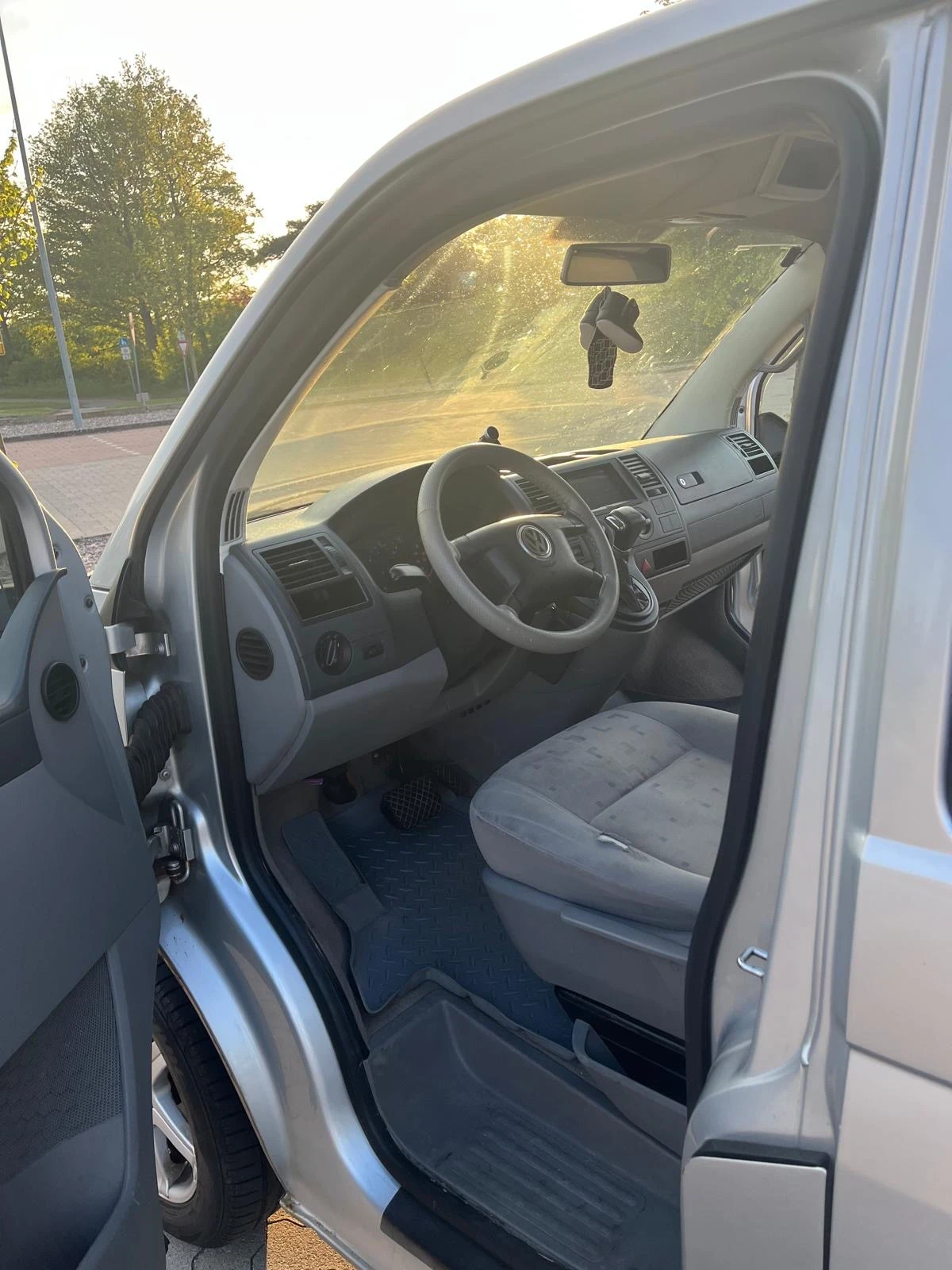 VW Transporter T5 - изображение 7