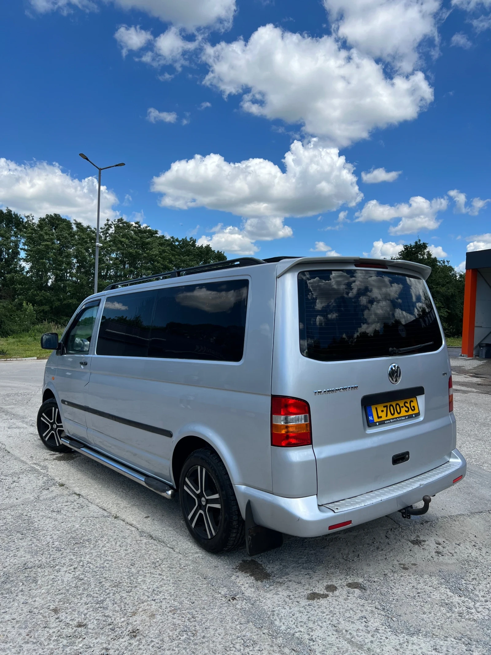 VW Transporter