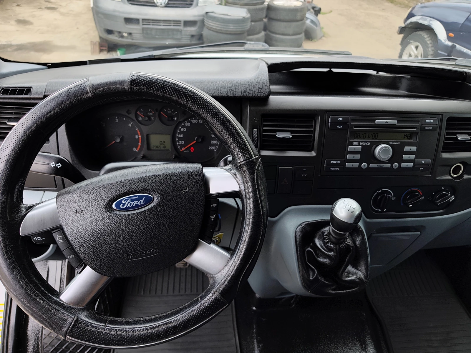 Ford Transit 2.2 TDCI КЛИМАТИК, снимка 13 - Бусове и автобуси - 55012244