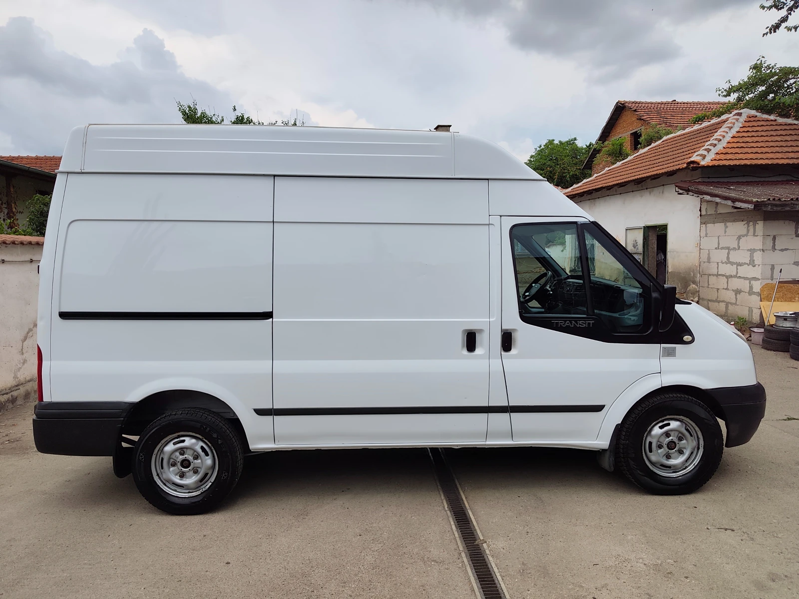 Ford Transit 2.2 TDCI КЛИМАТИК, снимка 7 - Бусове и автобуси - 55012244