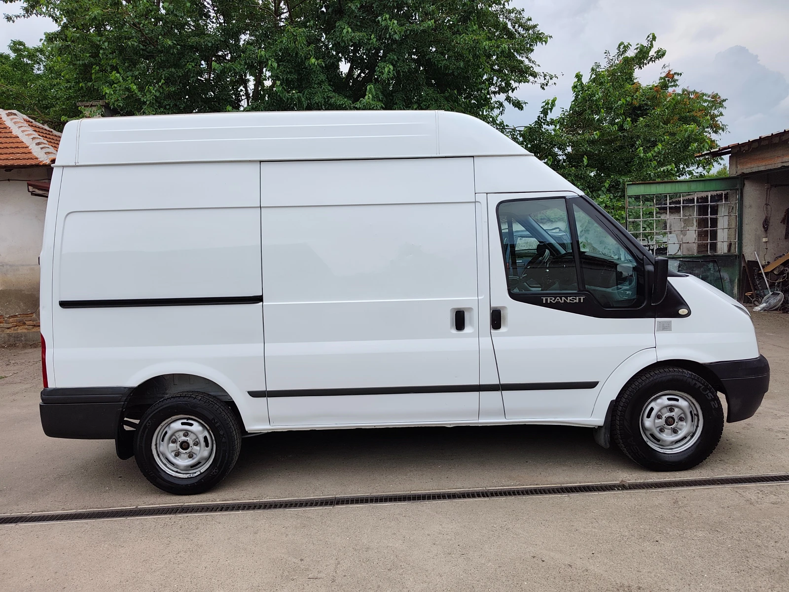 Ford Transit 2.2 TDCI КЛИМАТИК, снимка 4 - Бусове и автобуси - 55012244