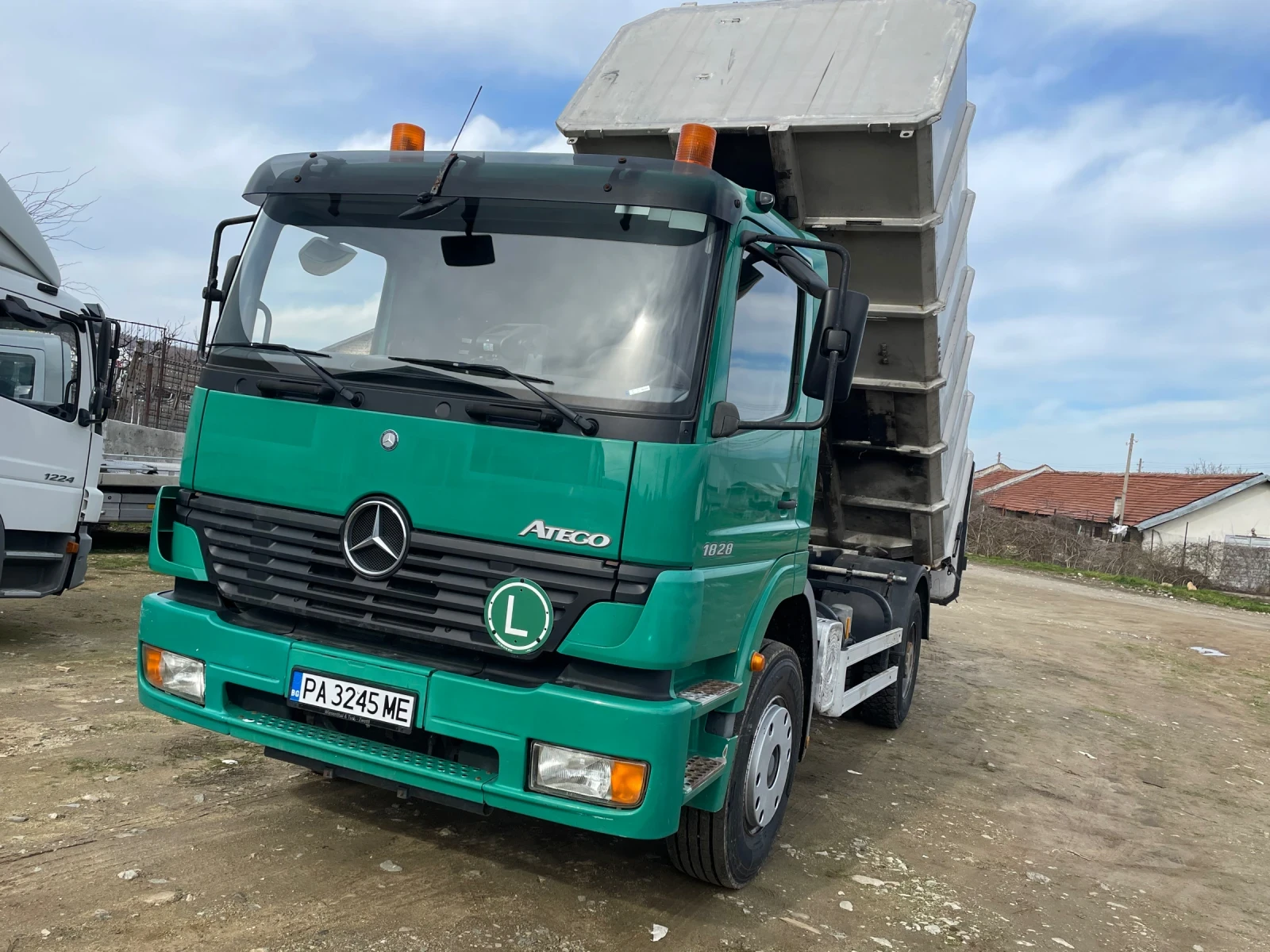 Mercedes-Benz Atego 1828 - изображение 2