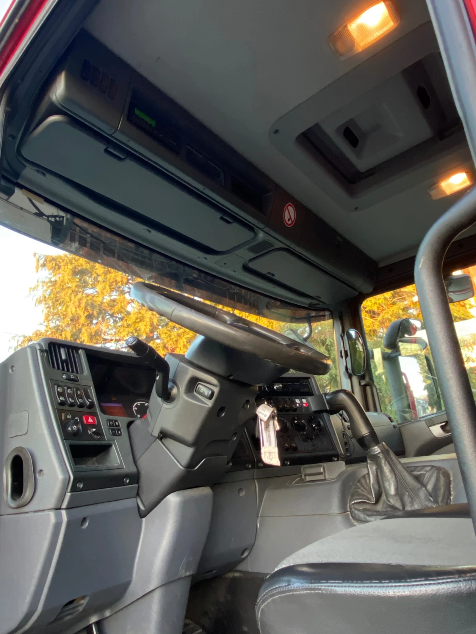 Scania P 230 0887406748 кран, снимка 17 - Камиони - 55104341