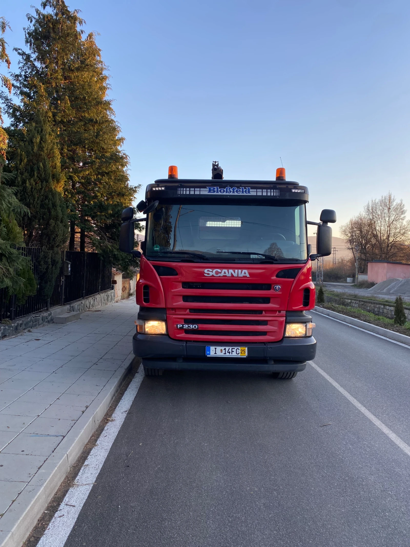 Scania P 230 0887406748 кран, снимка 2 - Камиони - 55104341