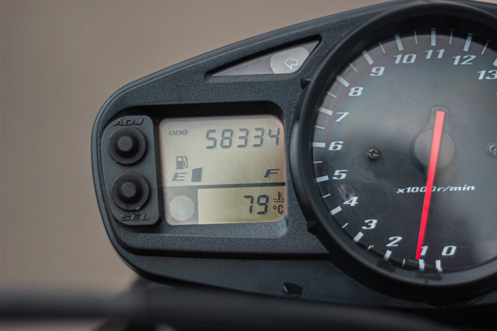 Suzuki Gsr 600 | Mobile.bg � ����������� 9