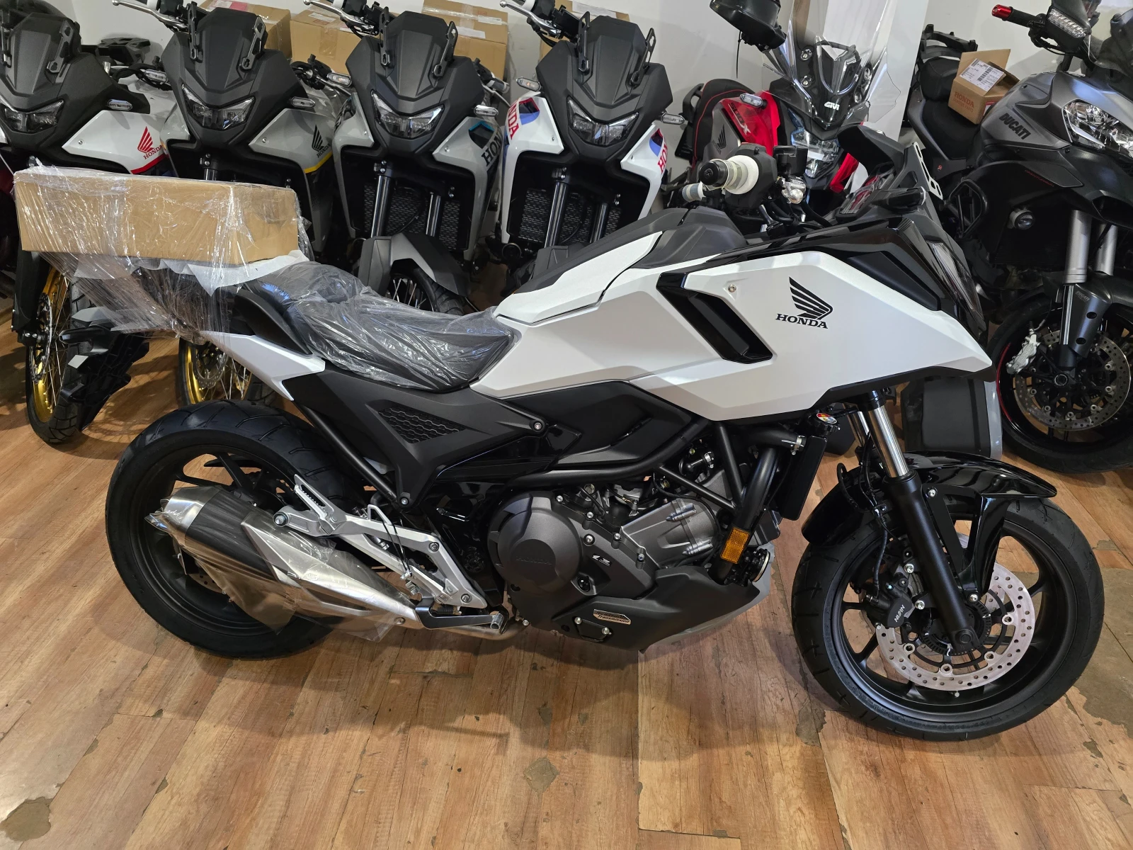 Honda Nc 750x DCT!!!2026!!! New!!! Km.0!! Euro 5+ !!!