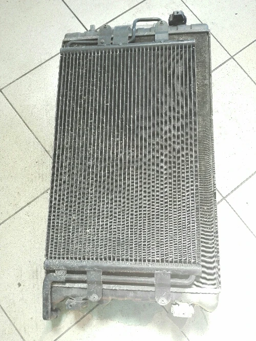 Воден радиатор Фолксваген Бора 2.3Б (1)