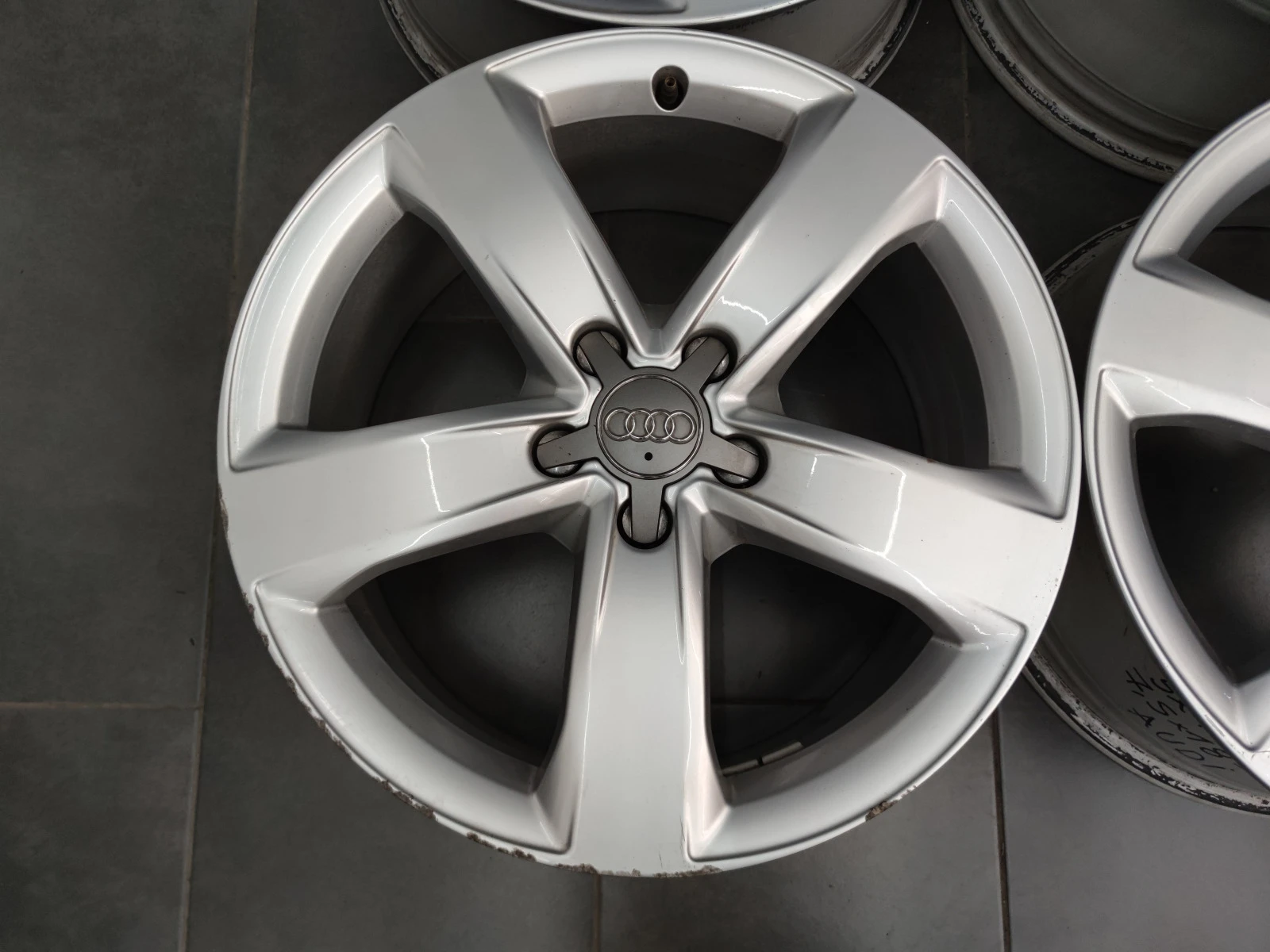   Audi | Mobile.bg   7