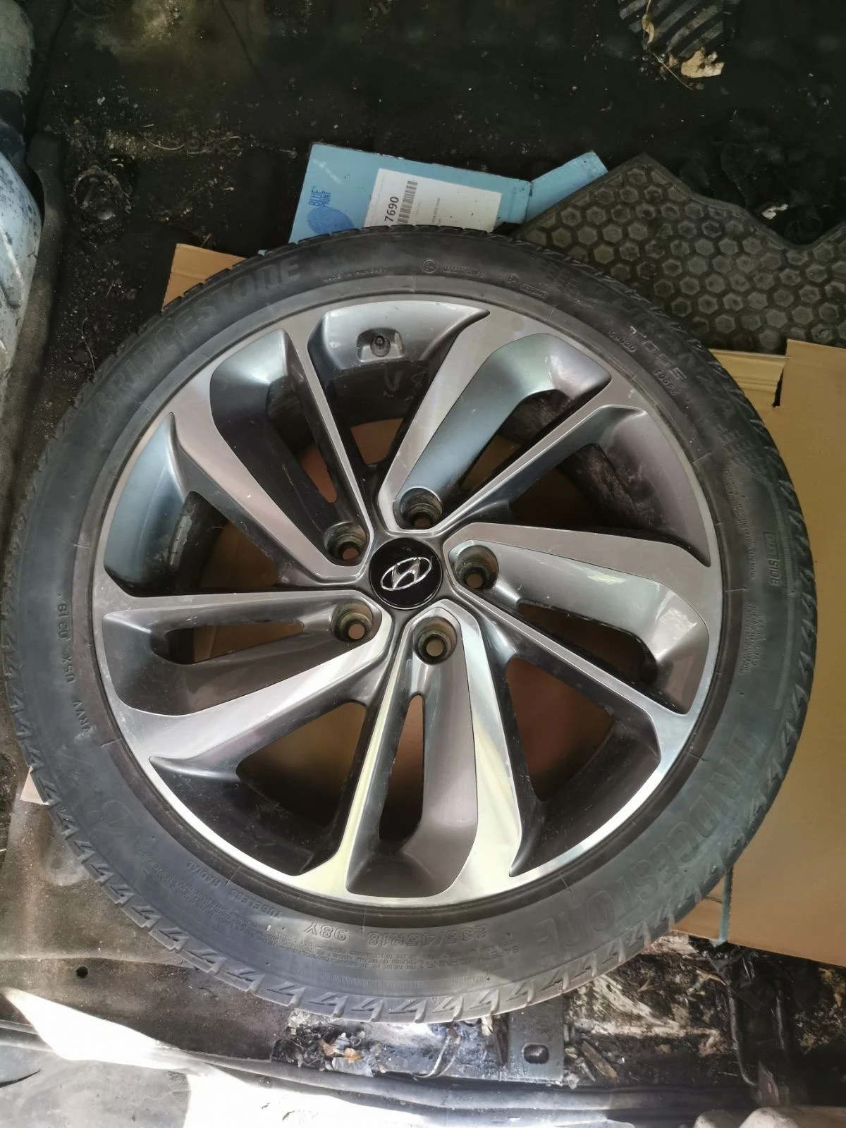    235/45R18  Hyundai Sonata | Mobile.bg   1