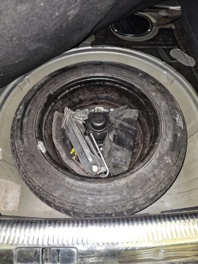 VW Passat - 2900 € / 5671.91 лв. - 16037198 12