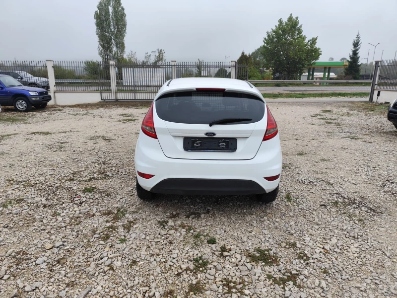 Ford Fiesta 1.4 дизел, снимка 7 - Автомобили и джипове - 47481315