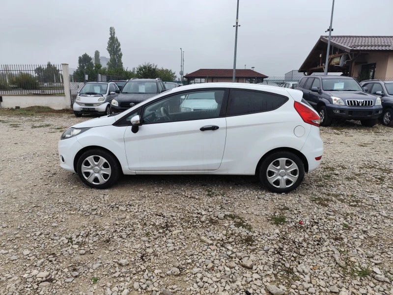 Ford Fiesta 1.4 дизел, снимка 9 - Автомобили и джипове - 47481315