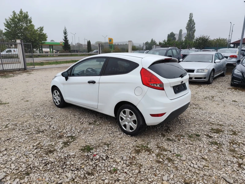 Ford Fiesta 1.4 дизел, снимка 6 - Автомобили и джипове - 47481315