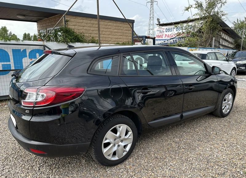 Renault Megane 1.5dci AUT/NAVI/77000km., снимка 4 - Автомобили и джипове - 48157605