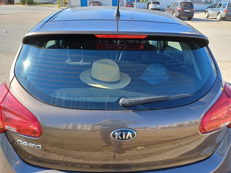 Kia Ceed, снимка 13 - Автомобили и джипове - 49379941