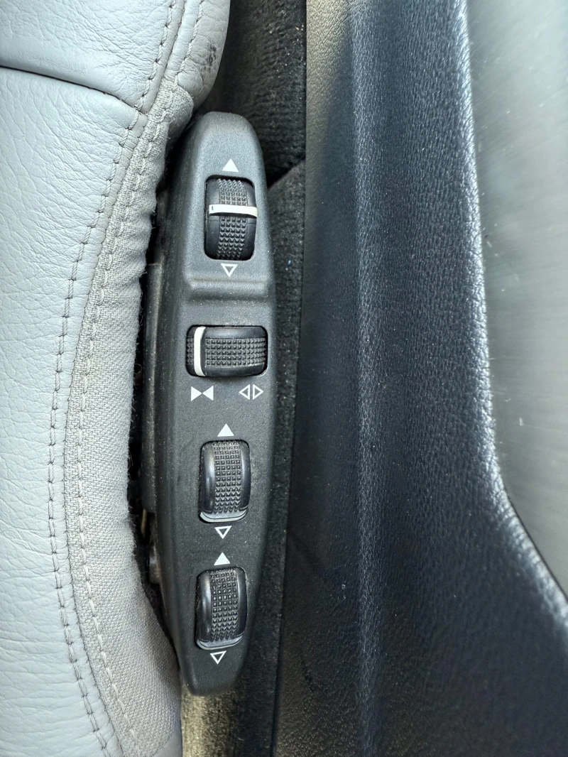 Mercedes-Benz E 350 3.0d 231 к.с./ Реални км , снимка 17 - Автомобили и джипове - 51202811