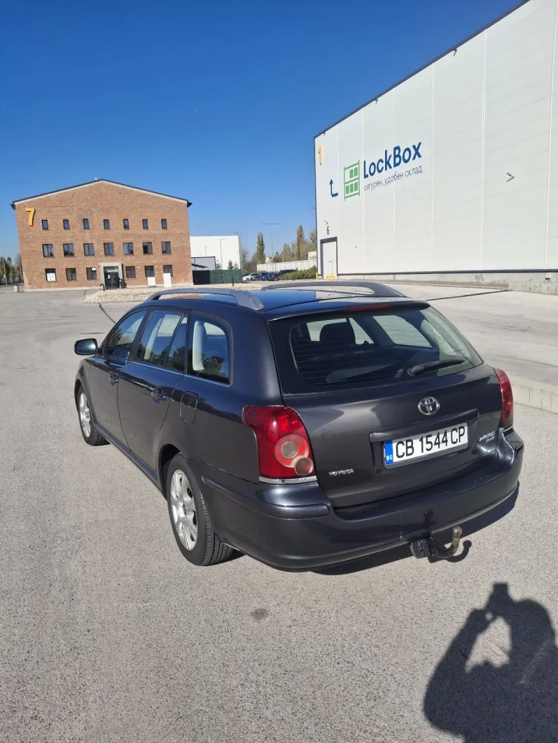 Toyota Avensis D4D, снимка 6 - Автомобили и джипове - 52654977