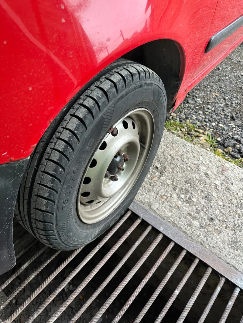 Nissan Micra 1000 Кубика / Бензин , снимка 13 - Автомобили и джипове - 52813403