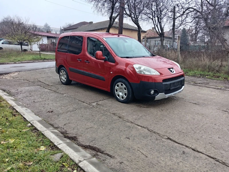 Peugeot Partner 1.6-90ks-2012г , снимка 6 - Автомобили и джипове - 52867263