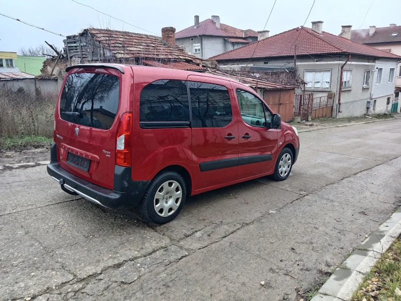 Peugeot Partner 1.6-90ks-2012г , снимка 5 - Автомобили и джипове - 52867263