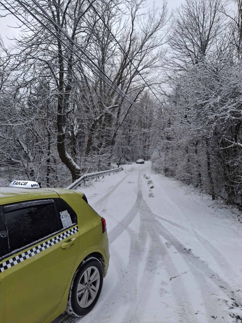 VW Golf 1.5 фабричен метан такси, снимка 11 - Автомобили и джипове - 52937338