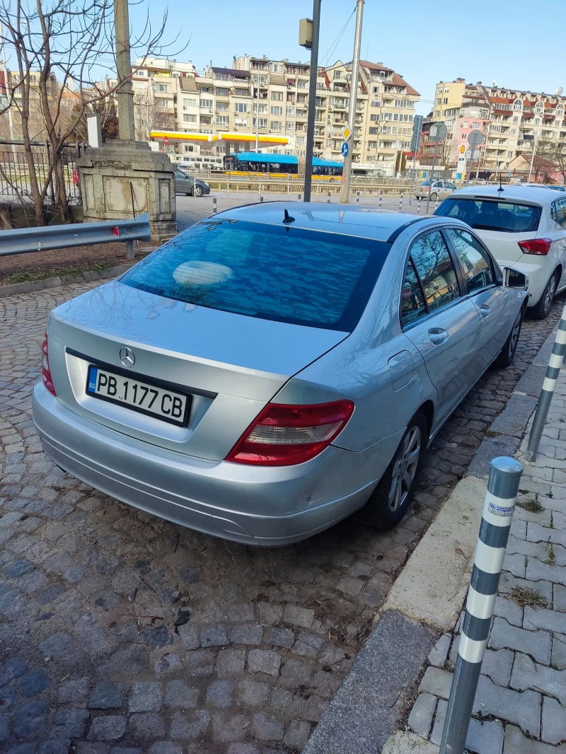 Mercedes-Benz C 200, снимка 5 - Автомобили и джипове - 53145186